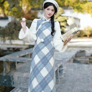 New Chinese Style Plaid Woolen Faux Two-Piece Qipao Dress with Shawl