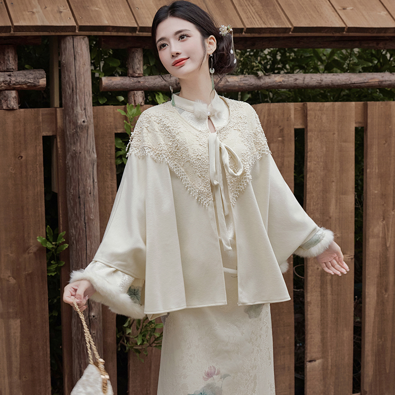 New Chinese Style Winter Fleece Lined Mermaid Dress with Shawl - Image 4