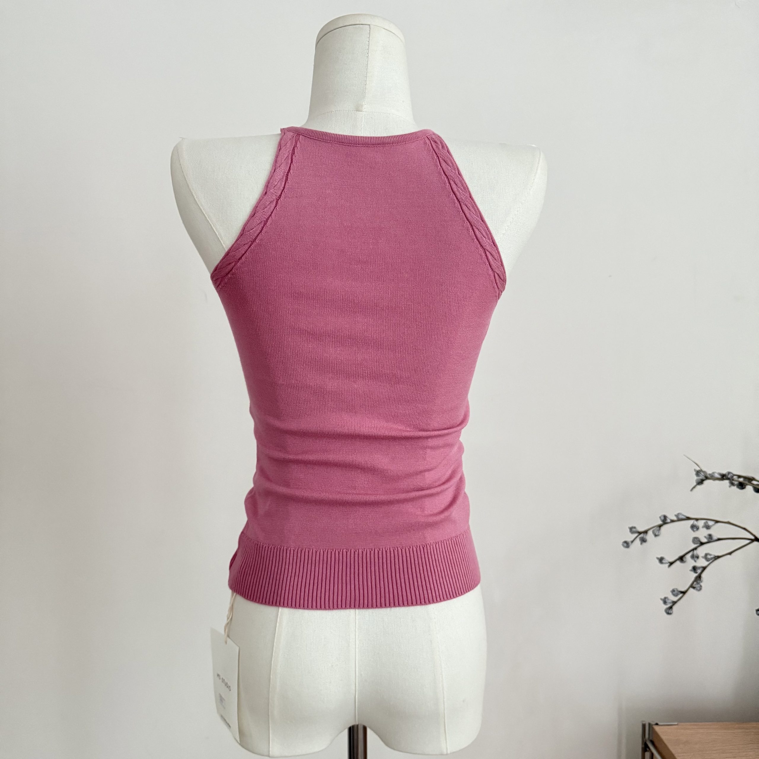 Suuuicee Neon Love Letter Waterdrop Cutout Multi-Knit Halter Knit Camisole Top - Style b8b5f3 - Image 5