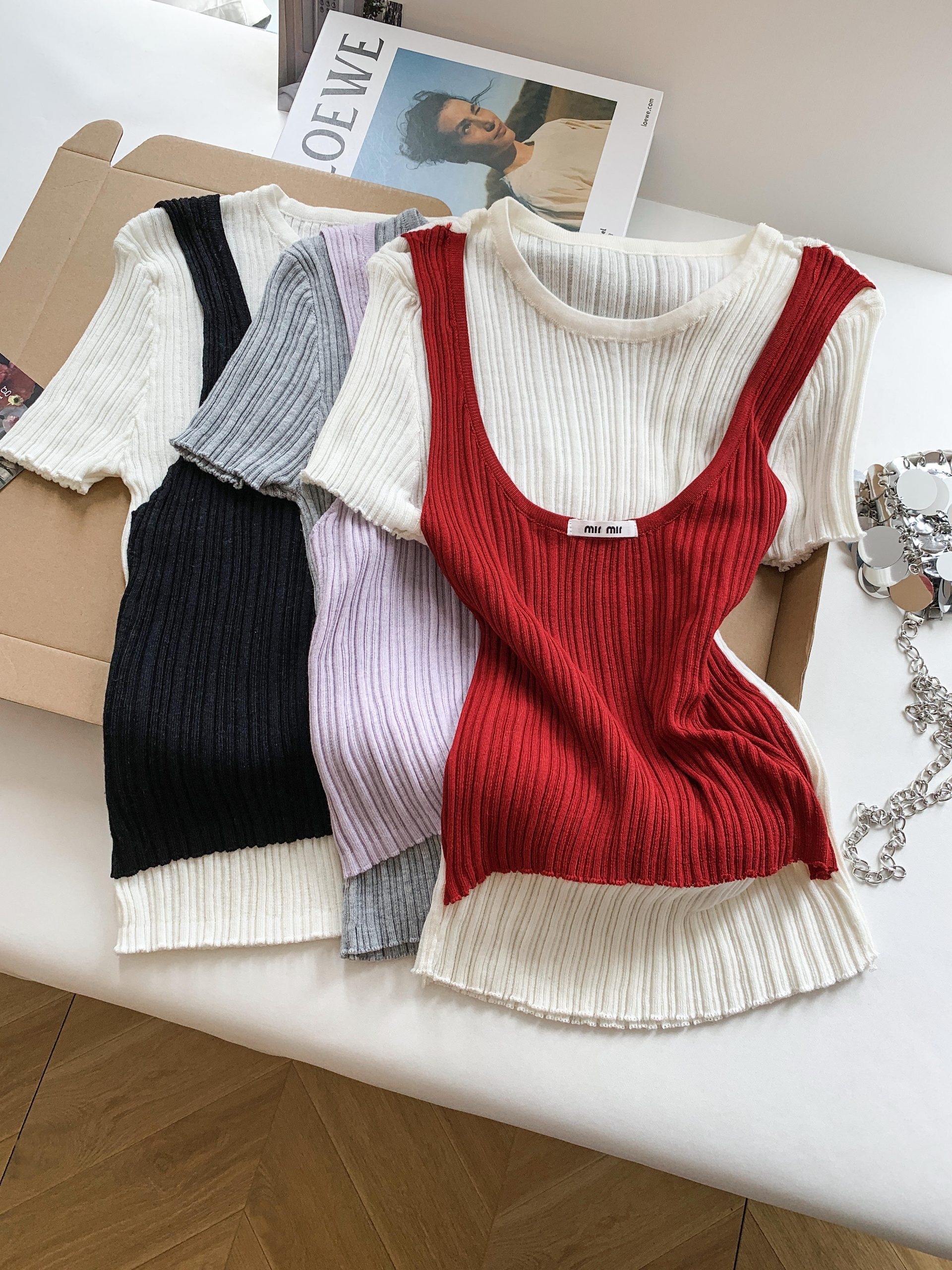 Women's Color-Block Round Neck Knit Top Short Sleeve Summer Commuter Tee