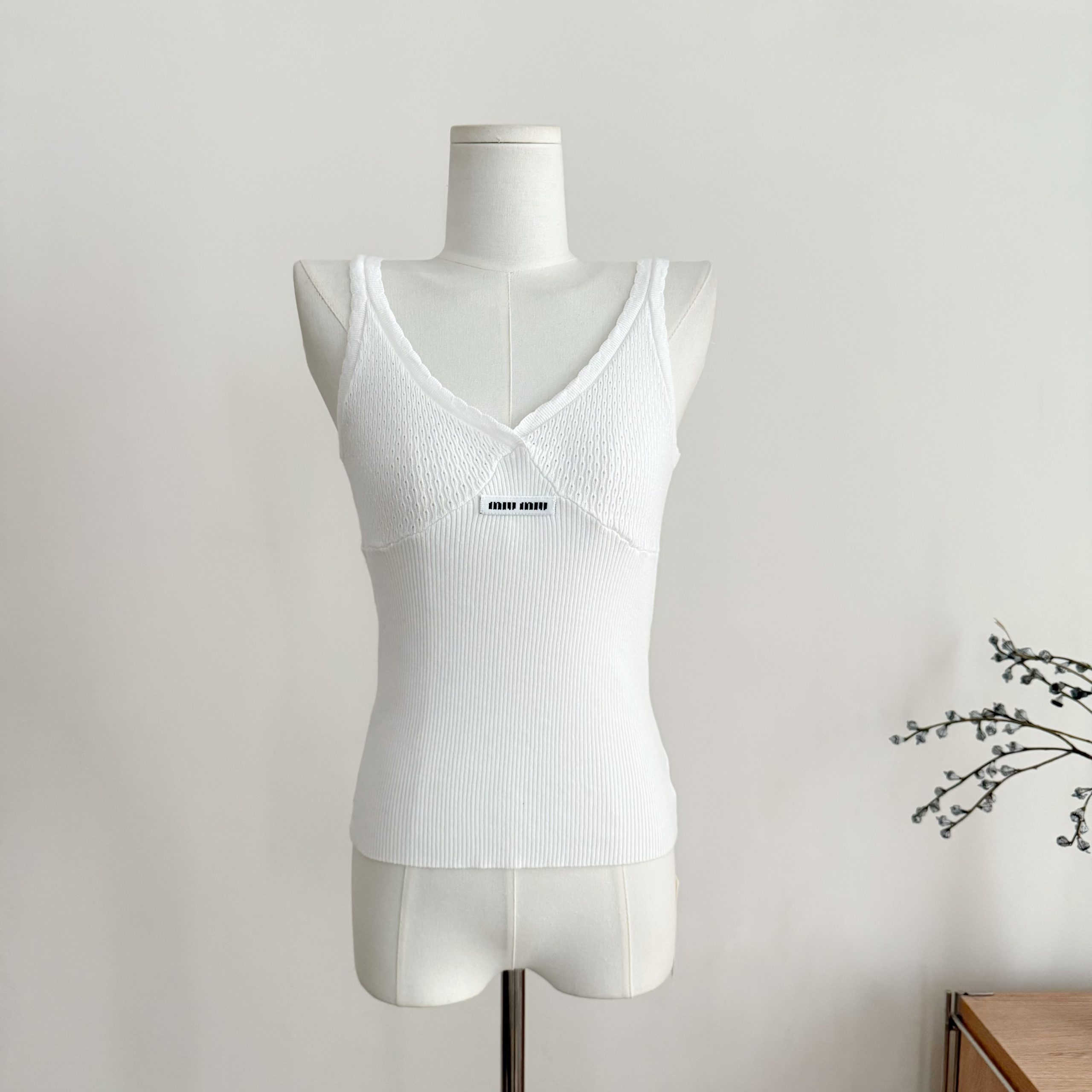Women's Lace V-Neck Camisole Tank Top Polyester Knit Spring 2026 - Image 2